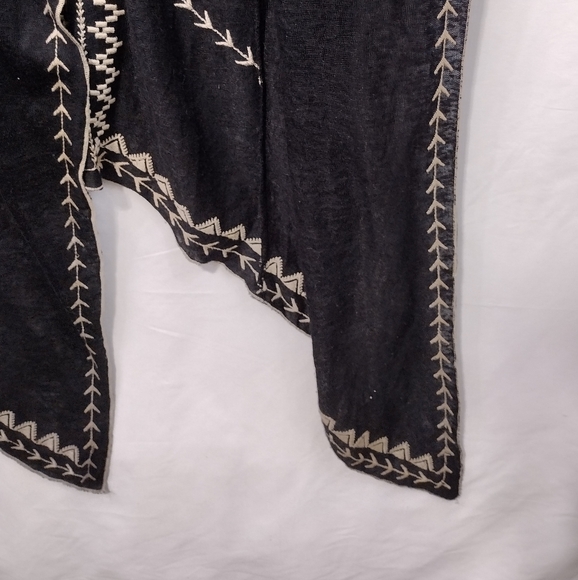 Hot & Delicious Embroidered Long Kimono Women's S Black Cream Boho Retro Beach - Picture 8 of 9